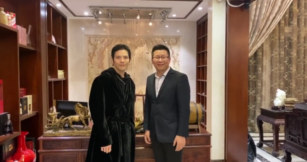 向佐，果然是个“狠”人