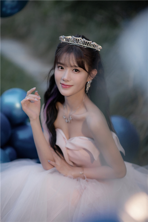 陈意涵Estelle (4).jpg