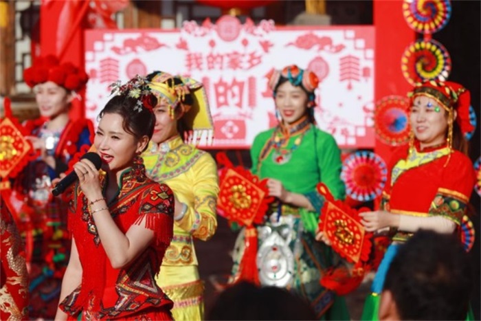 2-小稿邓个人向280.JPG